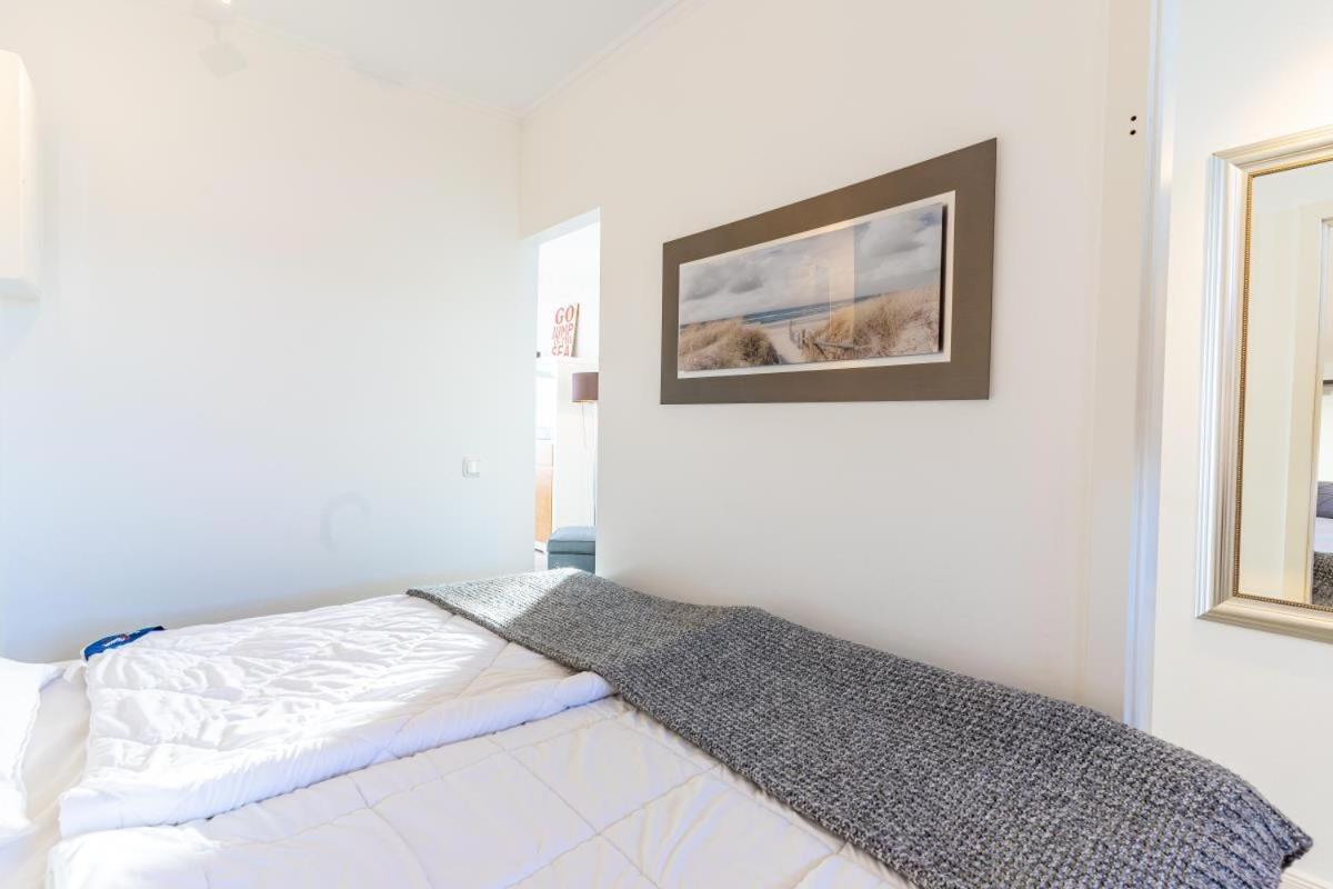 Scharbeutz 2- Zimmer- Luxus Apartment Mit Eigener Sauna Extérieur photo